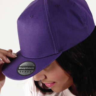 casquette snapback violette