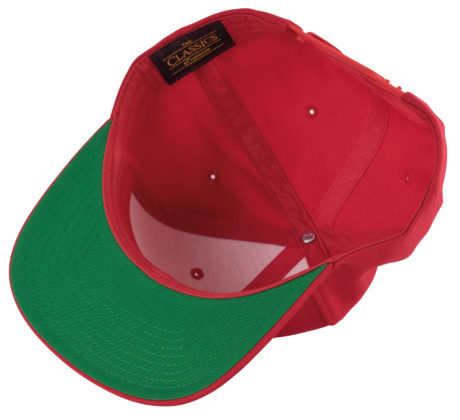 casquette snapback rouge et verte